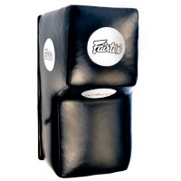 Fairtex UC1 Настенная Боксерская Подушка Макивара Тайский Бокс "Uppercut Hook Wall Unit" Черная